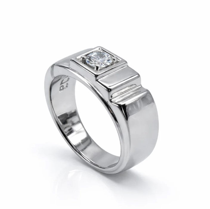 Fawaz Jewellers Silver Solitaire Ring – Timeless Brilliance & Modern Elegance