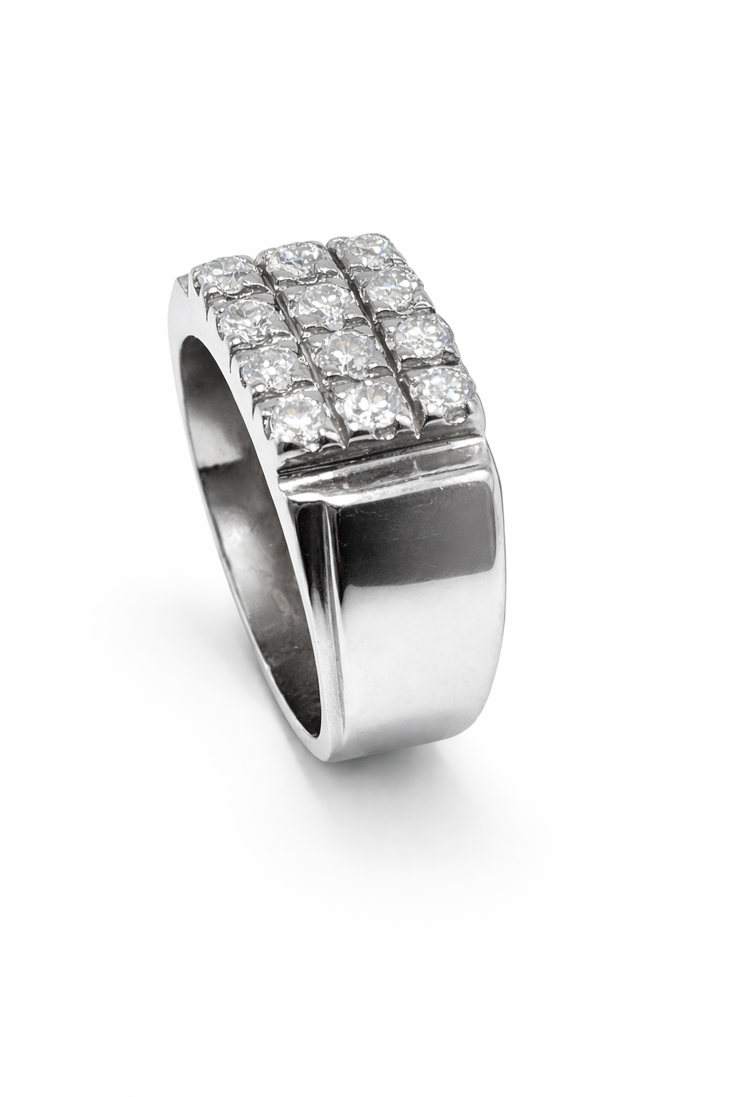 Fawaz Jewellers Elegant Cluster Diamond Style Ring – Premium Silver Finish (Copy)