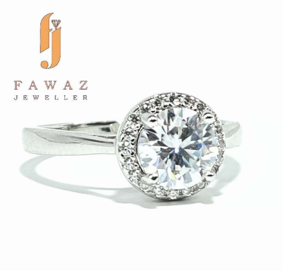 FJ 310 – Round Halo • Timeless Shine • Perfect for Every Occasion