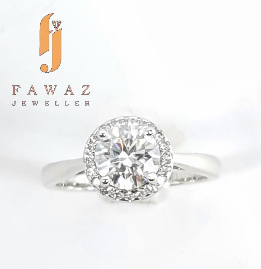 FJ 310 – Round Halo • Timeless Shine • Perfect for Every Occasion