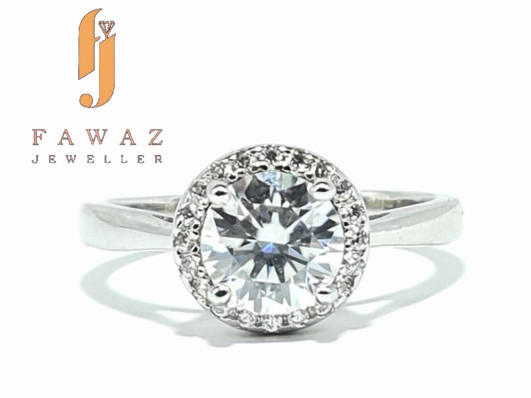 FJ 310 – Round Halo • Timeless Shine • Perfect for Every Occasion