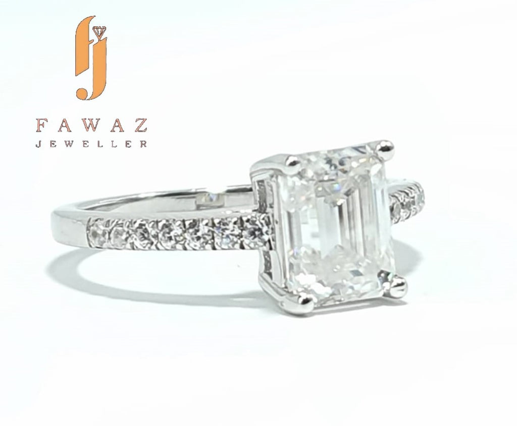 FJ 309 – Elegant Emerald Cut • Pave Band Sparkle • Modern Luxury