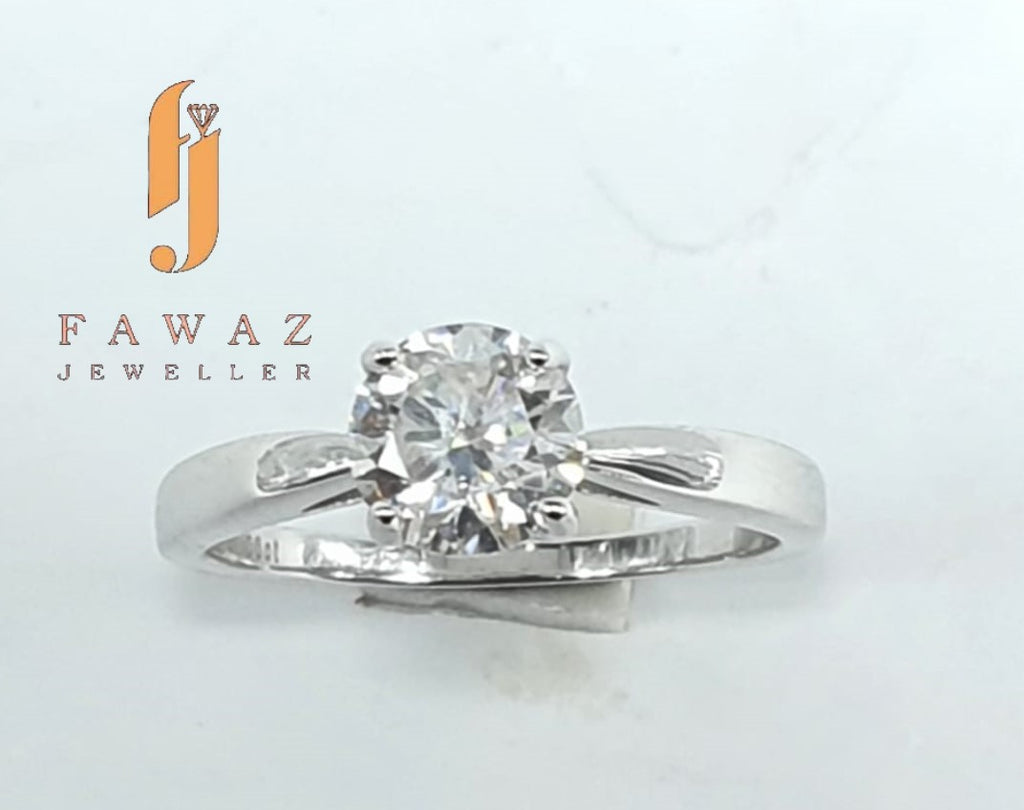 FJ 215 – Classic Solitaire • Elegant • Everyday Luxury